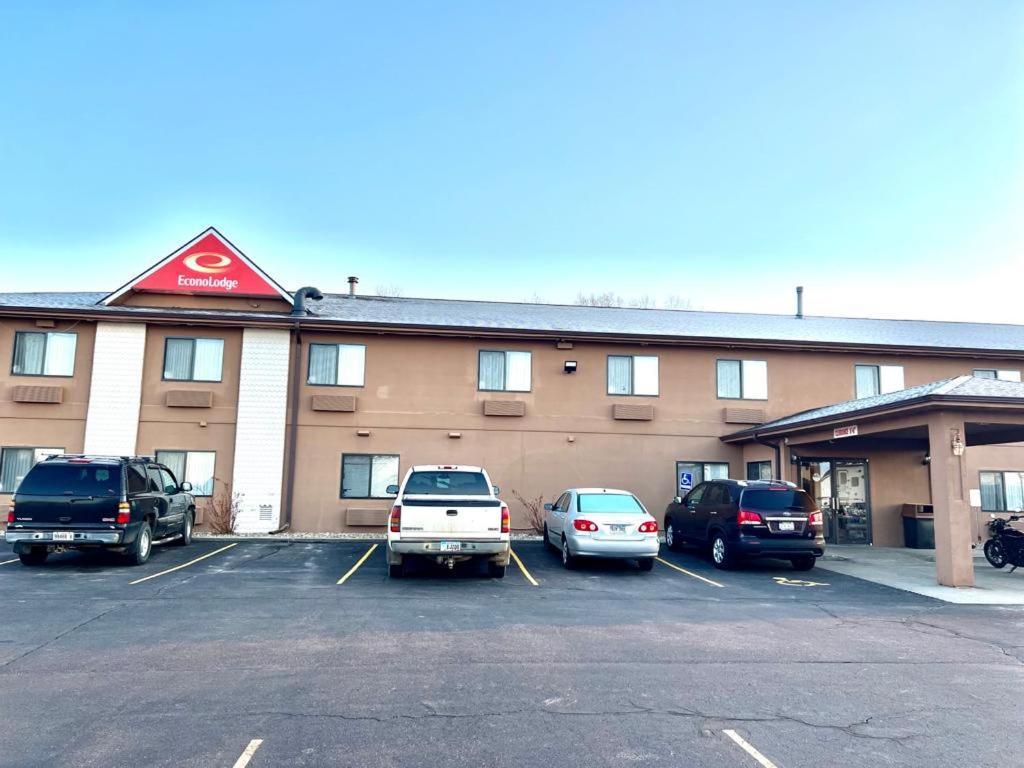 Econo Lodge Oacoma Exterior photo